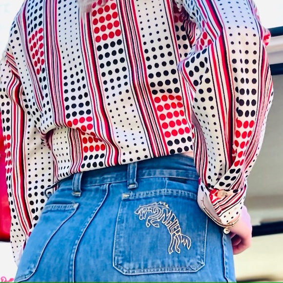 Vintage Wrangler Denim Embroidered back pocket - Picture 2 of 7
